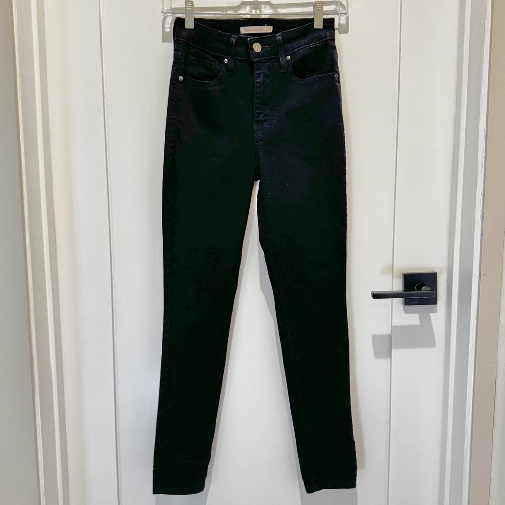 Women's Levi’s 721- Black High Rise Skinny Jeans - Sz 24